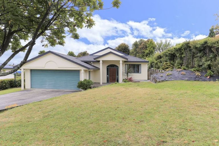 Photo of property in 9 Tupare Heights, Pyes Pa, Tauranga, 3112