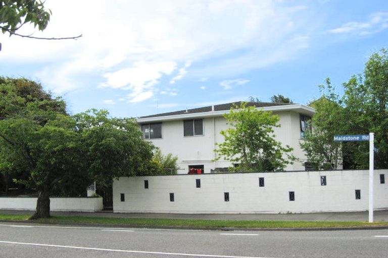 Photo of property in 192 Maidstone Road, Avonhead, Christchurch, 8042