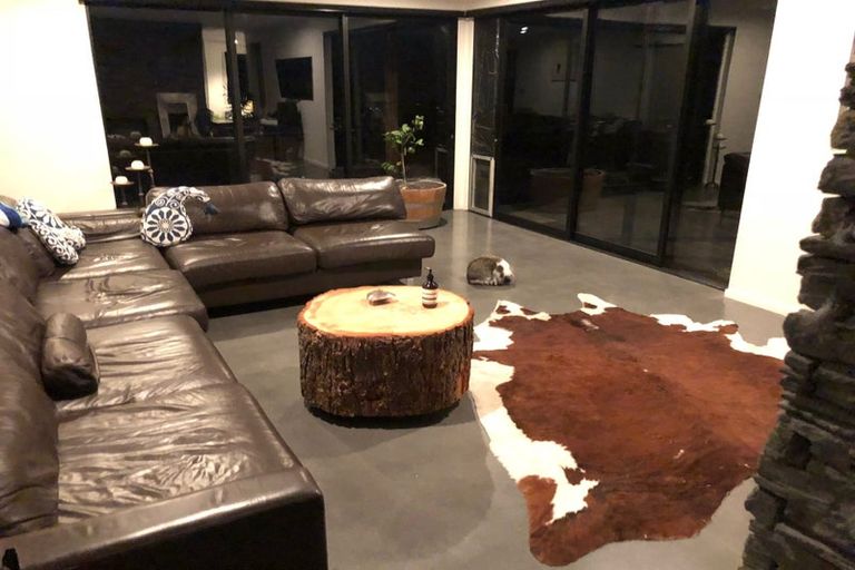 Photo of property in 15 Estrella Heights Lane, Queensberry, Cromwell, 9383