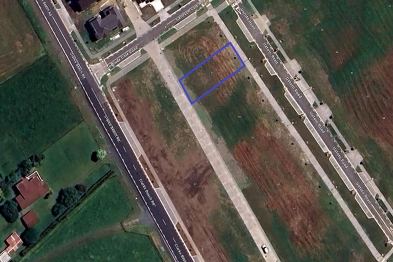 Photo of property in 33 Uatoto Road, Clarks Beach, 2122