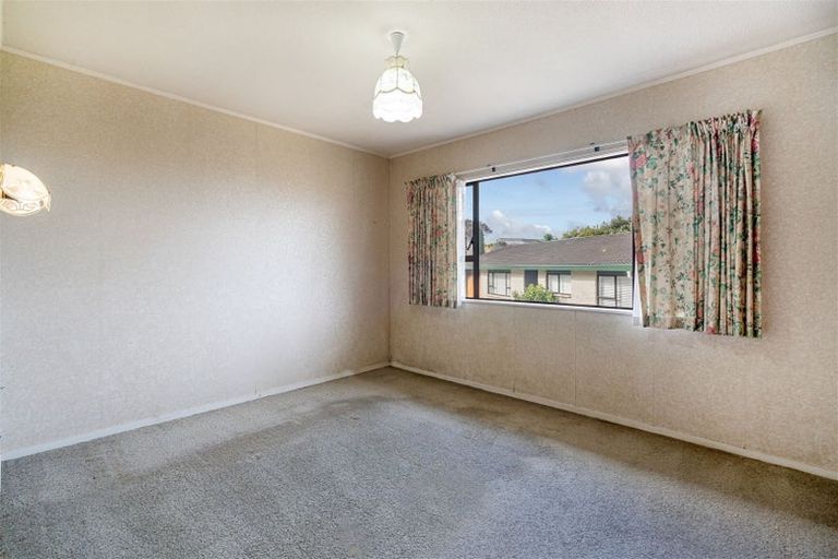 Photo of property in 1/43 Watea Road, Torbay, Auckland, 0630