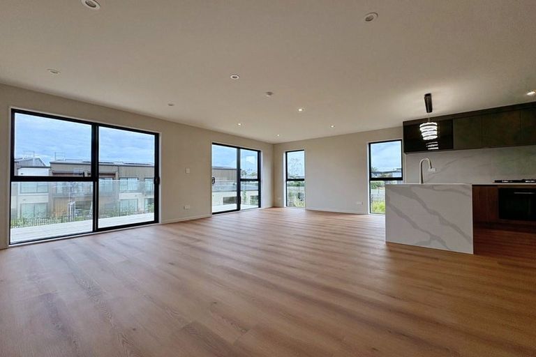 Photo of property in 28 Kowaitau Avenue, Beachlands, 2018