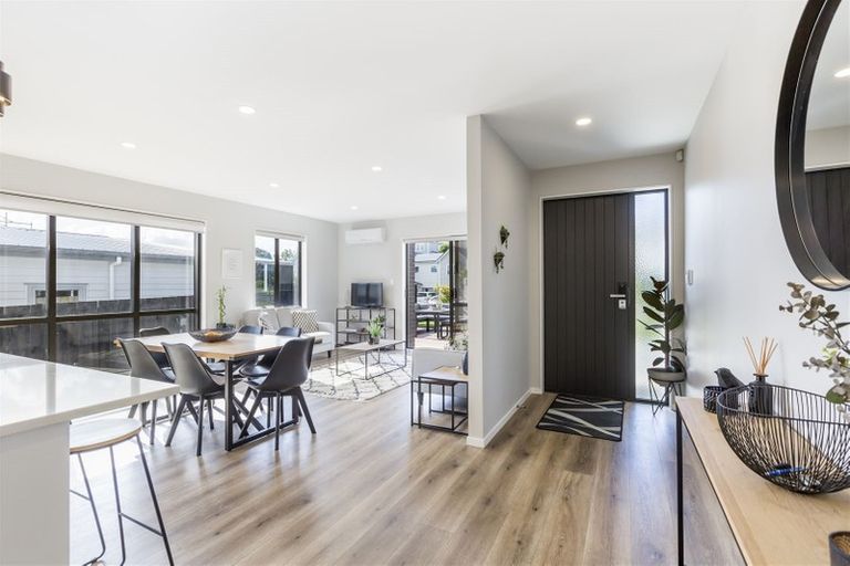 Photo of property in 106 Parkview Drive, Gulf Harbour, Whangaparaoa, 0930