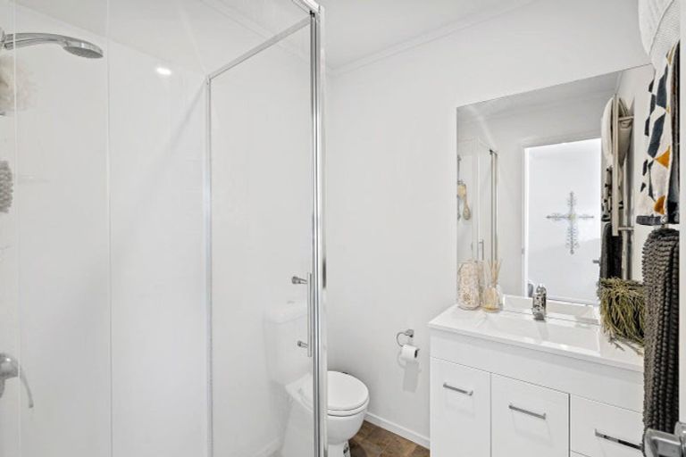 Photo of property in 31 Reynolds Place, Papamoa Beach, Papamoa, 3118