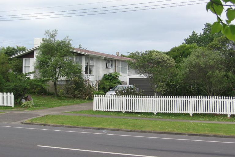 Photo of property in 52 Gossamer Drive, Pakuranga Heights, Auckland, 2010