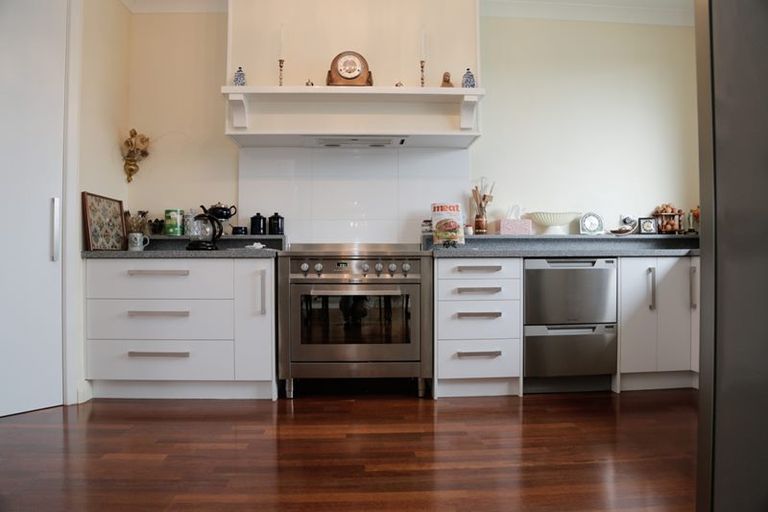 Photo of property in 113 Park Street, Winton, 9720