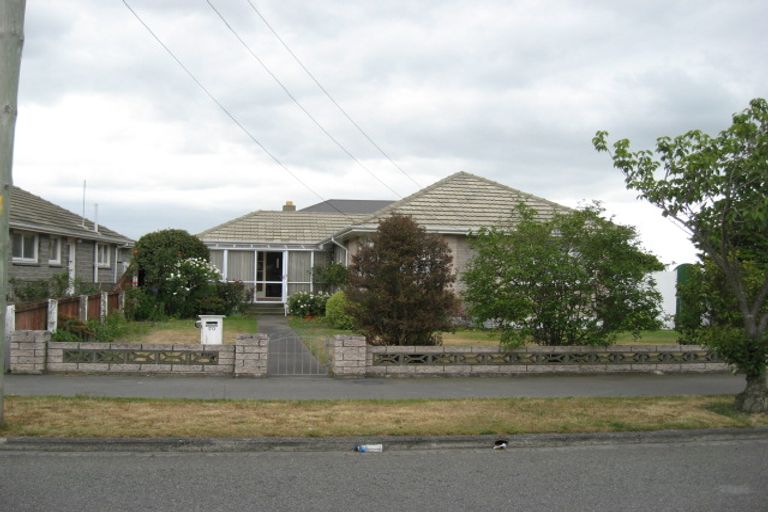 Photo of property in 70 Teesdale Street, Burnside, Christchurch, 8053