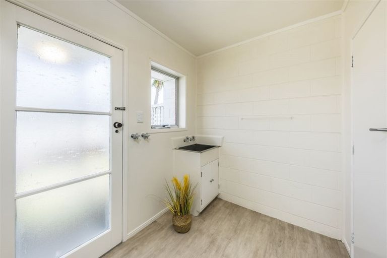 Photo of property in 2/181 Shirley Road, Papatoetoe, Auckland, 2025