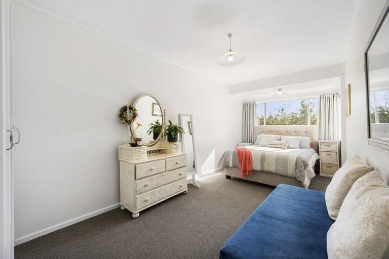 Photo of property in 3/18 Agra Crescent, Khandallah, Wellington, 6035