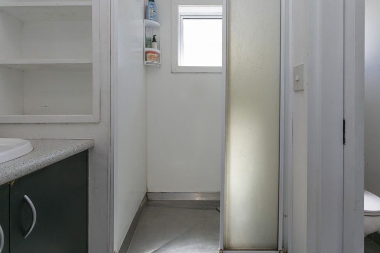 Photo of property in 116 Lake Terrace, Taupo, 3330