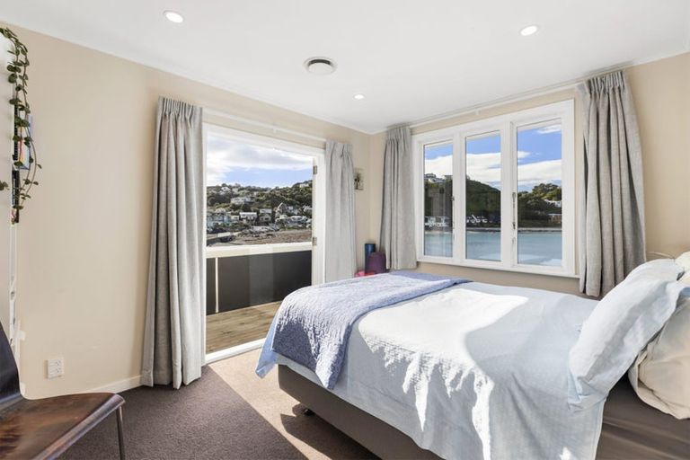 Photo of property in 82 Owhiro Bay Parade, Owhiro Bay, Wellington, 6023