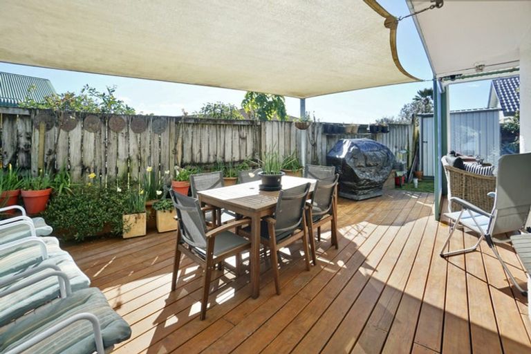 Photo of property in 48 Fairview Place, Te Puke, 3119