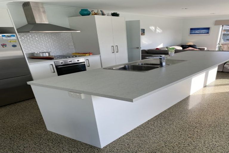 Photo of property in 3 Karo Street, Ruakaka, 0116