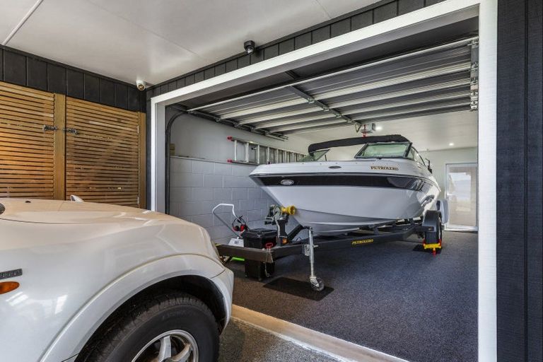 Photo of property in 20 Turangitukua Terrace, Kuratau, Turangi, 3381