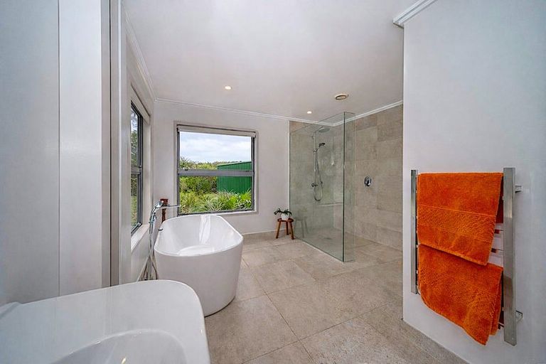 Photo of property in 36 Kahurangi Drive, Mangawhai, Kaiwaka, 0573