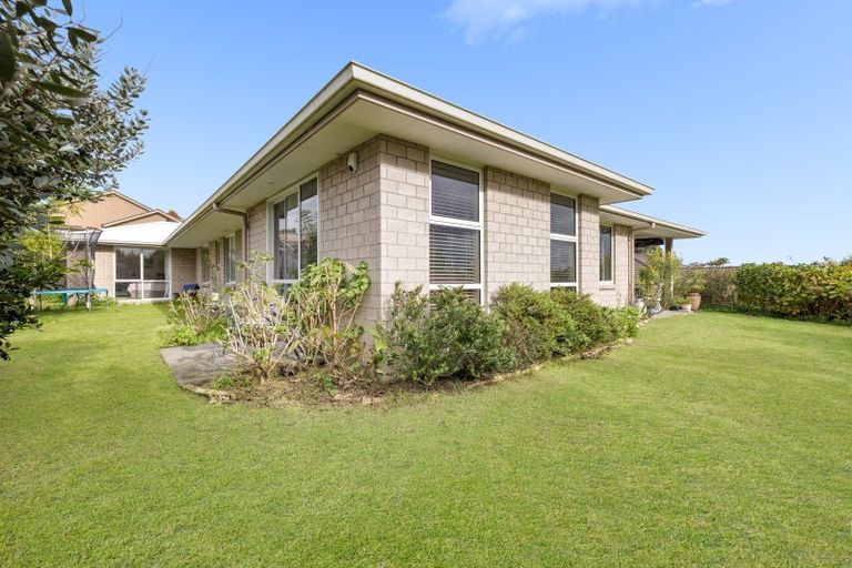 Photo of property in 105 Rowesdale Drive, Ohauiti, Tauranga, 3112