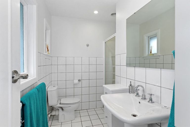 Photo of property in 147 Hamilton Avenue, Ilam, Christchurch, 8041