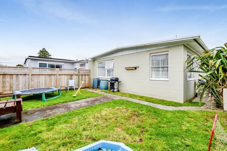 Photo of property in 33a Maire Street, Inglewood, 4330