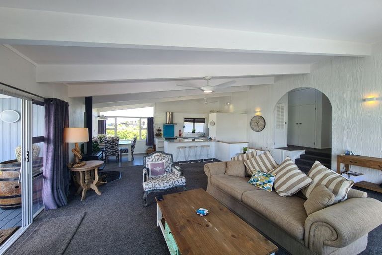 Photo of property in 1999 Wyuna Bay Road, Wyuna Bay, Coromandel, 3581