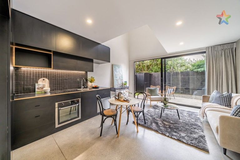 Photo of property in 1 Te Ara O Paetutu, Petone, Lower Hutt, 5012