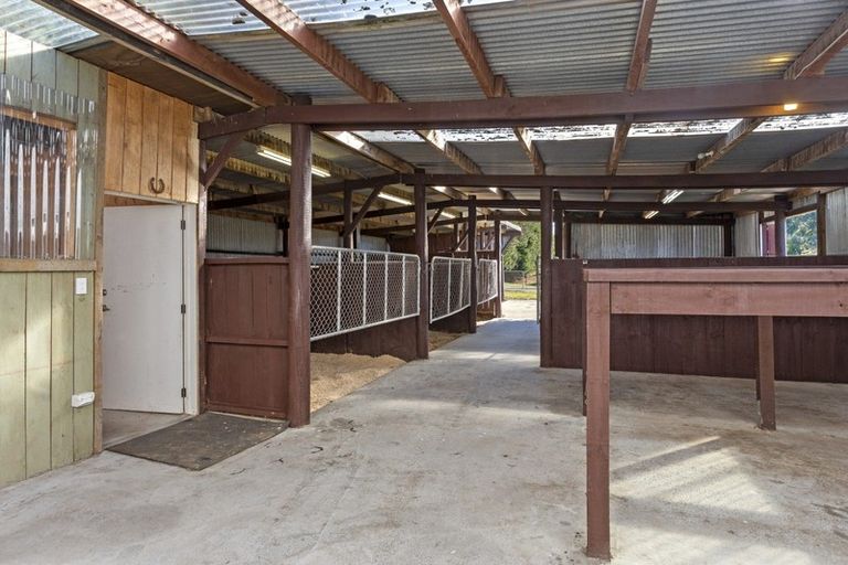 Photo of property in 128 Langdales Road, West Melton, Christchurch, 7676