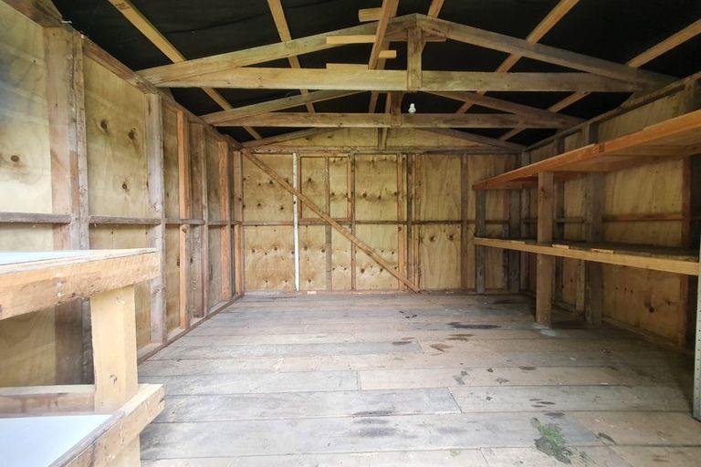 Photo of property in 54 Woodside Road, Massey, Auckland, 0614