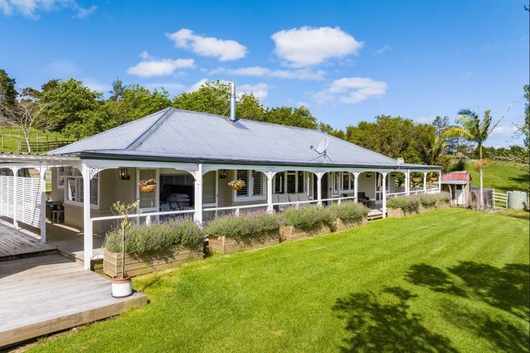 Photo of property in 124 Devich Road, Mangawhai, Wellsford, 0975