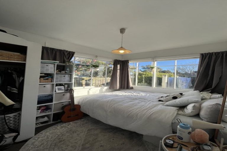 Photo of property in 216 Riccarton Road, Riccarton, Christchurch, 8041