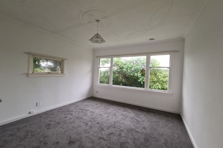Photo of property in 16a Ridd Street, Lynmouth, New Plymouth, 4310