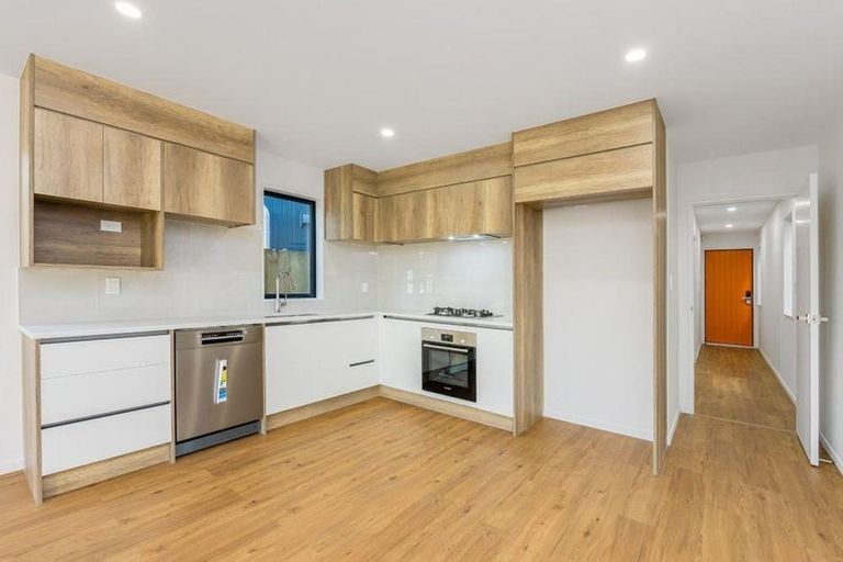 Photo of property in 25 John Gray Street, Papakura, 2110