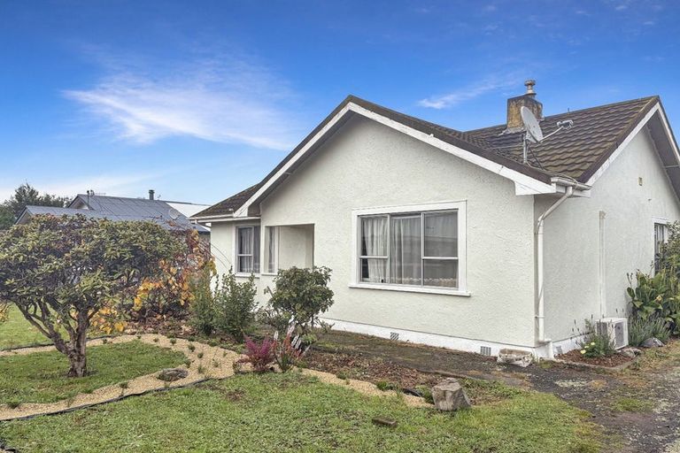 Photo of property in 8 Swinburn Street, Dannevirke, 4930