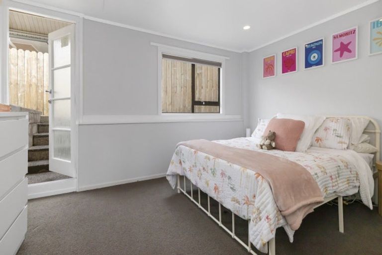 Photo of property in 182 Queen Street, Pukekohe, 2120