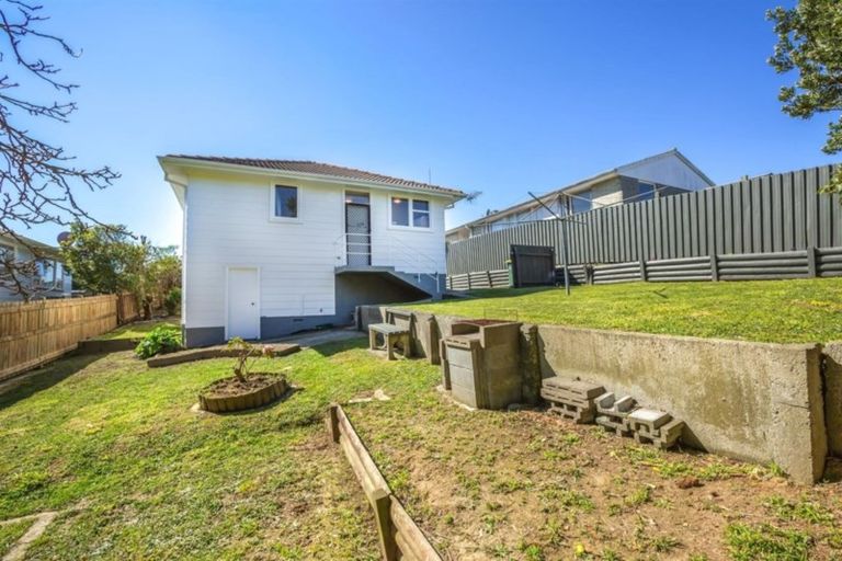 Photo of property in 375 Warspite Avenue, Waitangirua, Porirua, 5024