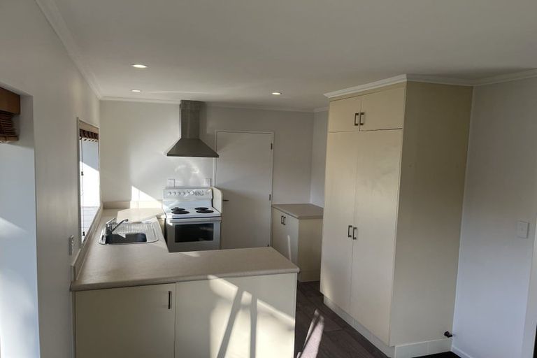 Photo of property in 16/1 Manchester Street, Levin, 5510