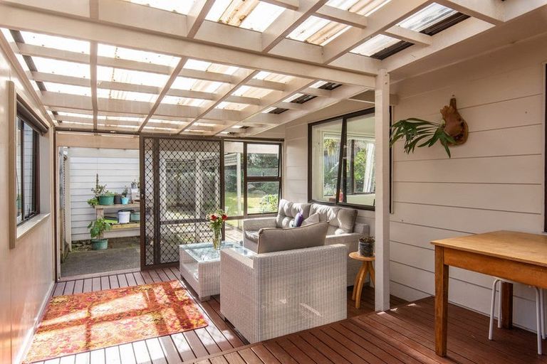 Photo of property in 133 Weggery Drive, Waikanae Beach, Waikanae, 5036