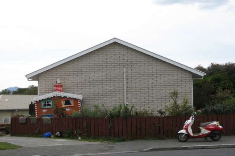 Photo of property in 16 Whitby Place, Kaikoura, 7300