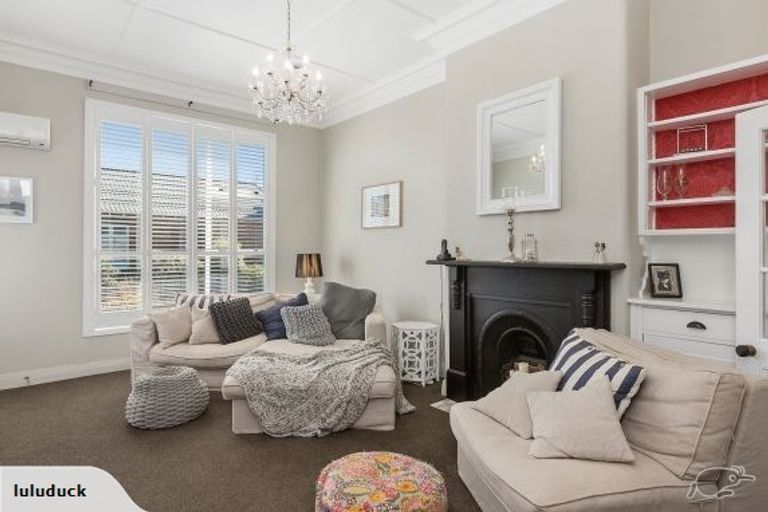 Photo of property in 84 Tomahawk Road, Andersons Bay, Dunedin, 9013