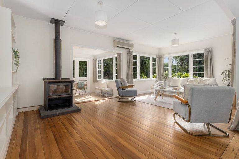 Photo of property in 1 Raebern Lane, Raumati Beach, Paraparaumu, 5032