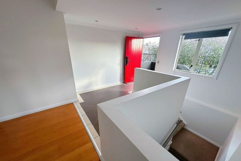 Photo of property in 32 Regent Street, Devonport, Auckland, 0624