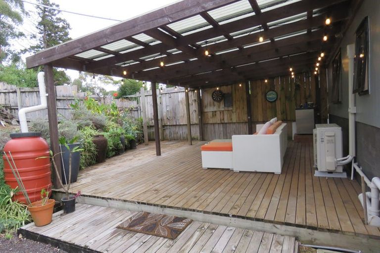 Photo of property in 61 Wiroa Road, Kerikeri, 0293