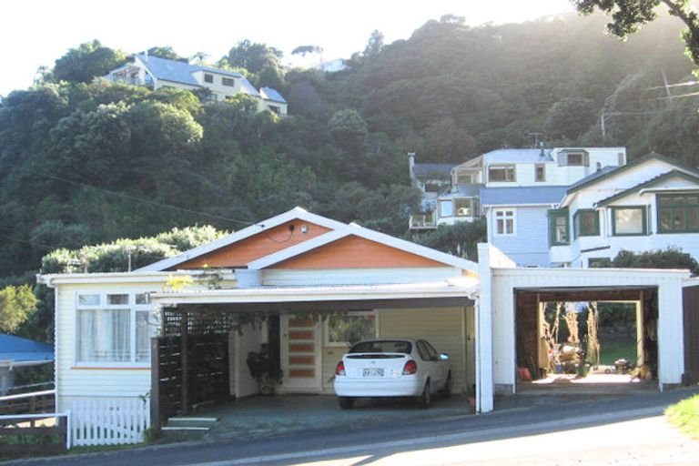 Photo of property in 7 Totara Street, Eastbourne, Lower Hutt, 5013