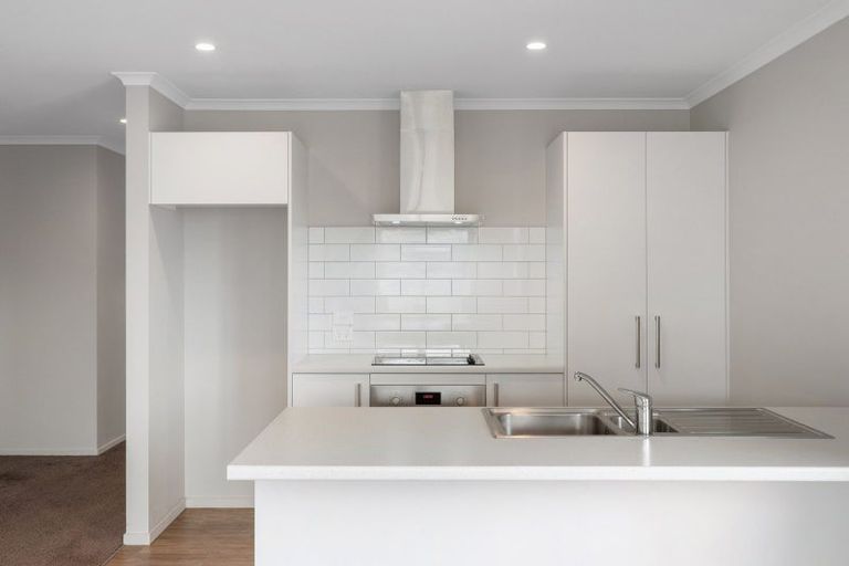 Photo of property in 38 Nicolau Avenue, Rolleston, 7615