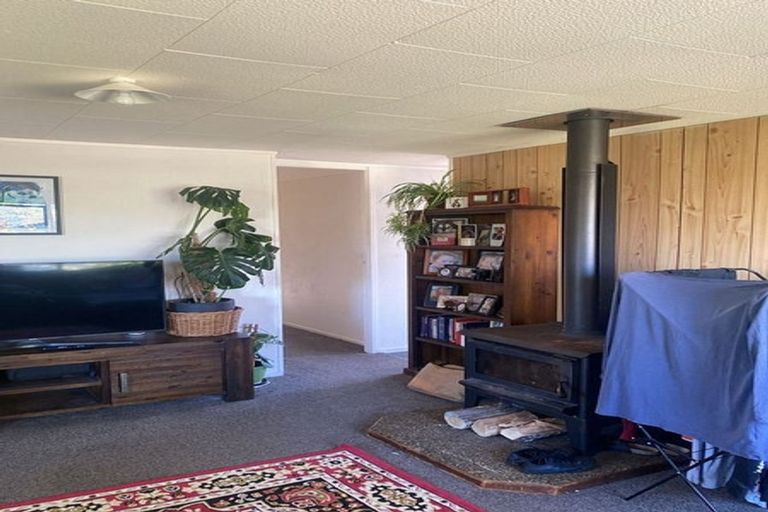 Photo of property in 19 Crystal Place, Pukehangi, Rotorua, 3015