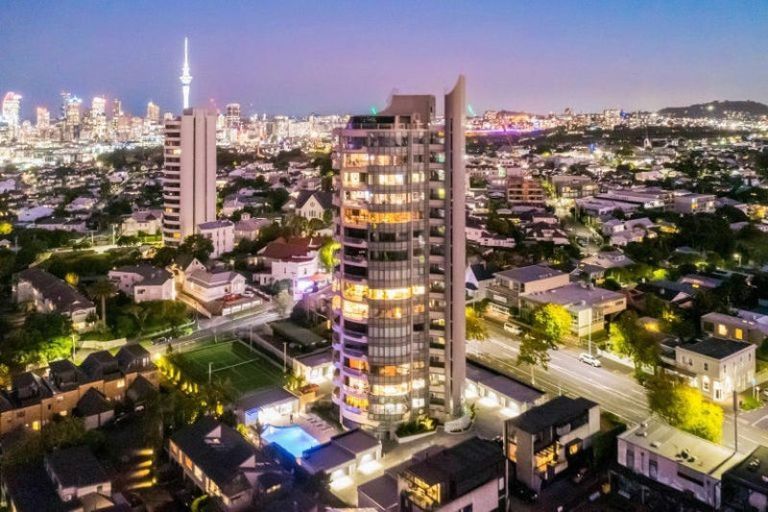 Photo of property in Shangri La Apartments, 6/97 Jervois Road, Herne Bay, Auckland, 1011