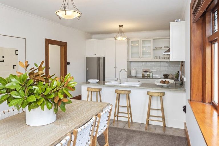 Photo of property in 7 Malcolm Avenue, Cashmere, Christchurch, 8022