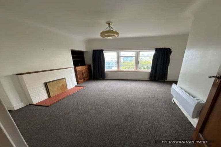 Photo of property in 2/193 The Terrace, Wellington Central, Wellington, 6011