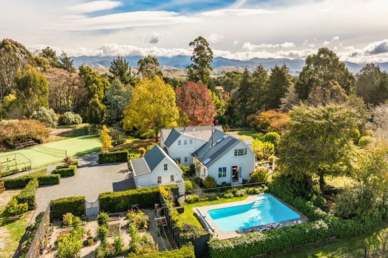 Photo of property in 836 State Highway 2, Opaki, Masterton, 5881