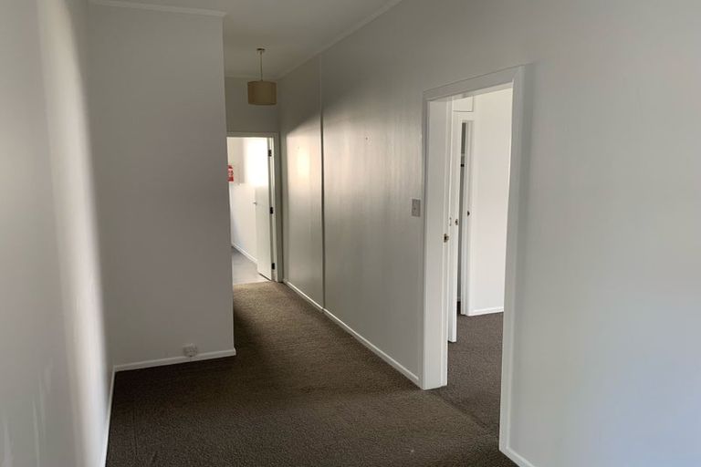 Photo of property in 1/24 Austin Street, Mount Victoria, Wellington, 6011