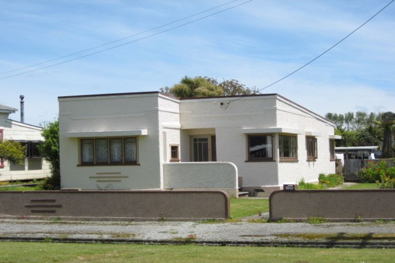 Photo of property in 180 Queen Street, Westport, 7825