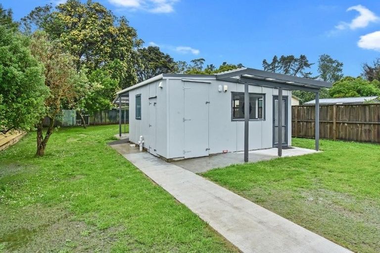 Photo of property in 4 Kawakawa-orere Road, Kawakawa Bay, Papakura, 2585